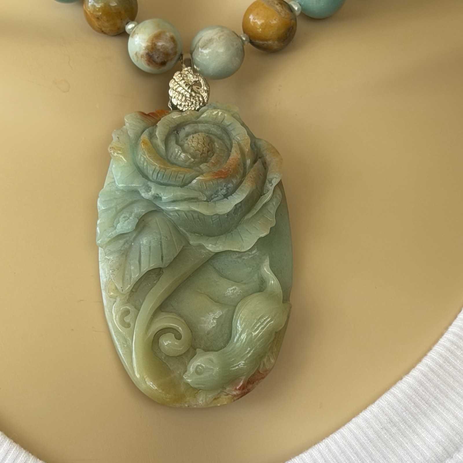HAND CARVED AMAZONITE CAT & ROSE PENDANT NECKLACE EARRING SET WITH FANCY CLASP