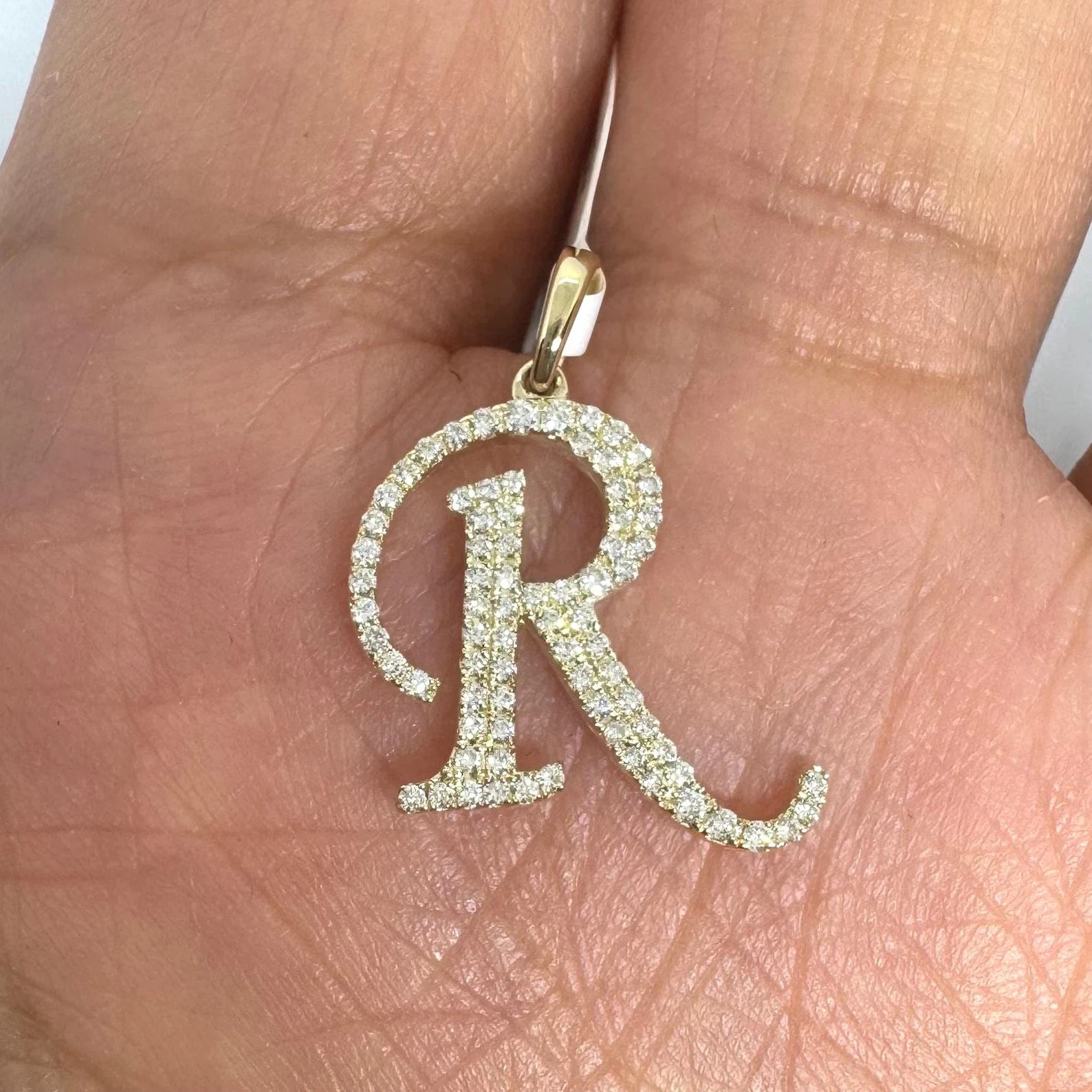 1Ct Round Cut Moissanite Name Starts With R Latter Pendant 14kYellow Gold Plated