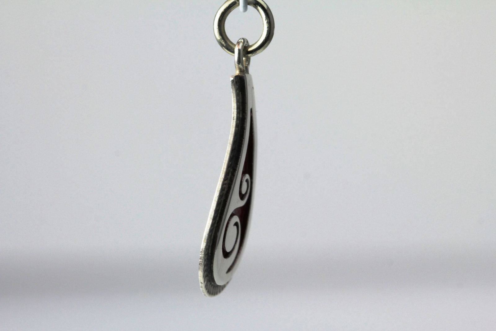 Southwestern Swirl Design Red Enamel Sterling Silver Pendant 2.5 Grams (PEN4429)