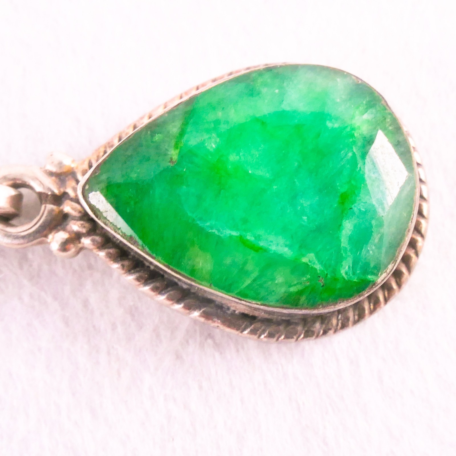 925 Sterling Silver Faceted Raw Emerald Y Drop Necklace 16-17″ 26.94 Grams