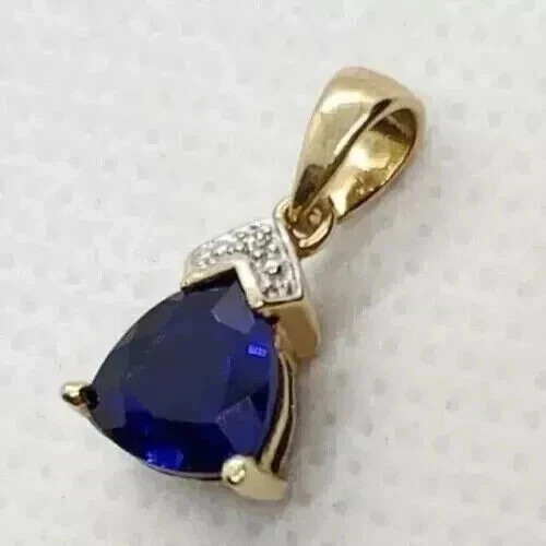 2.20Ct Trillion Cut Natural Blue Sapphire Pendant 14k Yellow Gold Plated