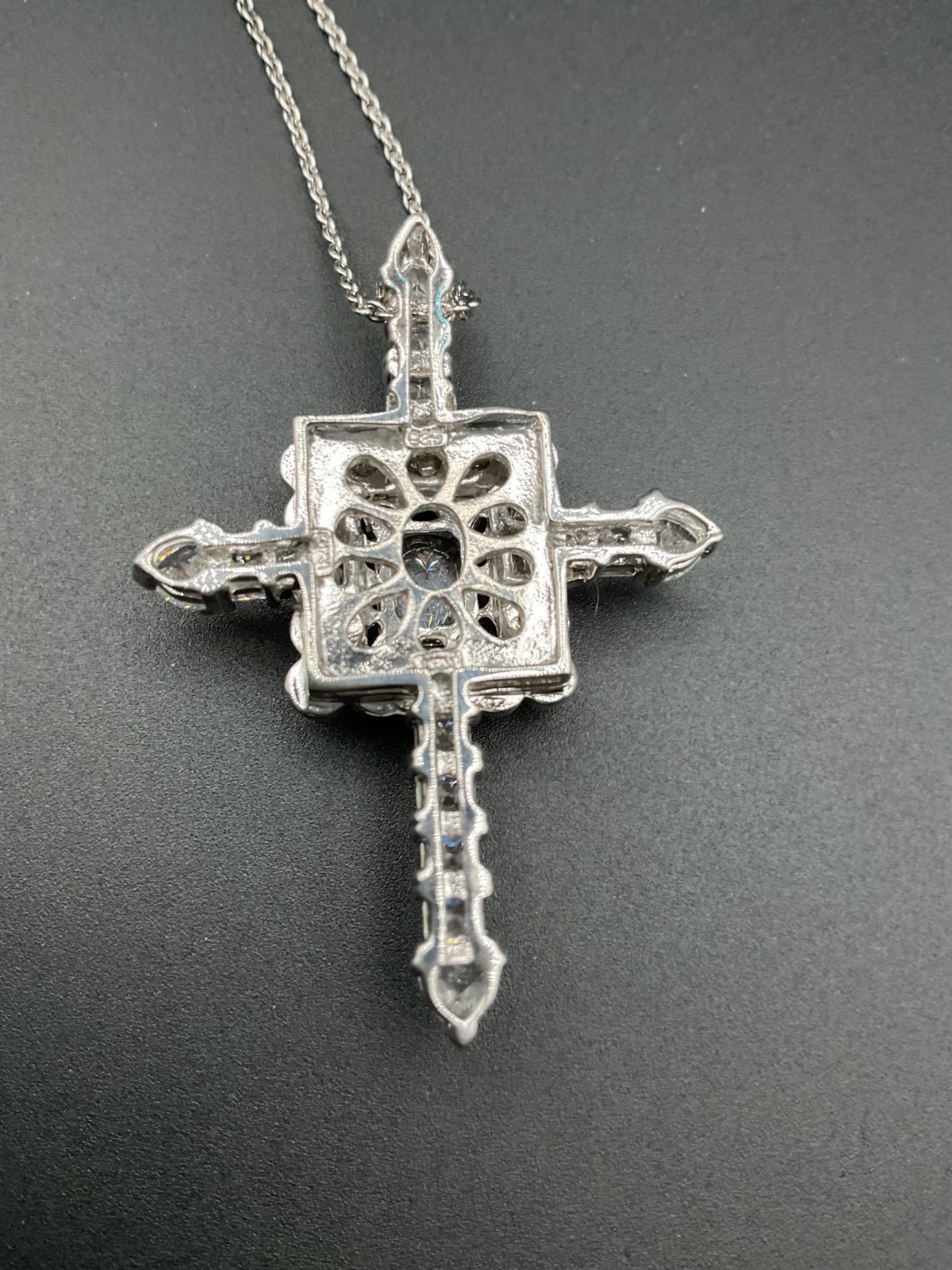 Victoria Wieck Beverly Hills 925 sterling silver CZ Cross 17″ necklace
