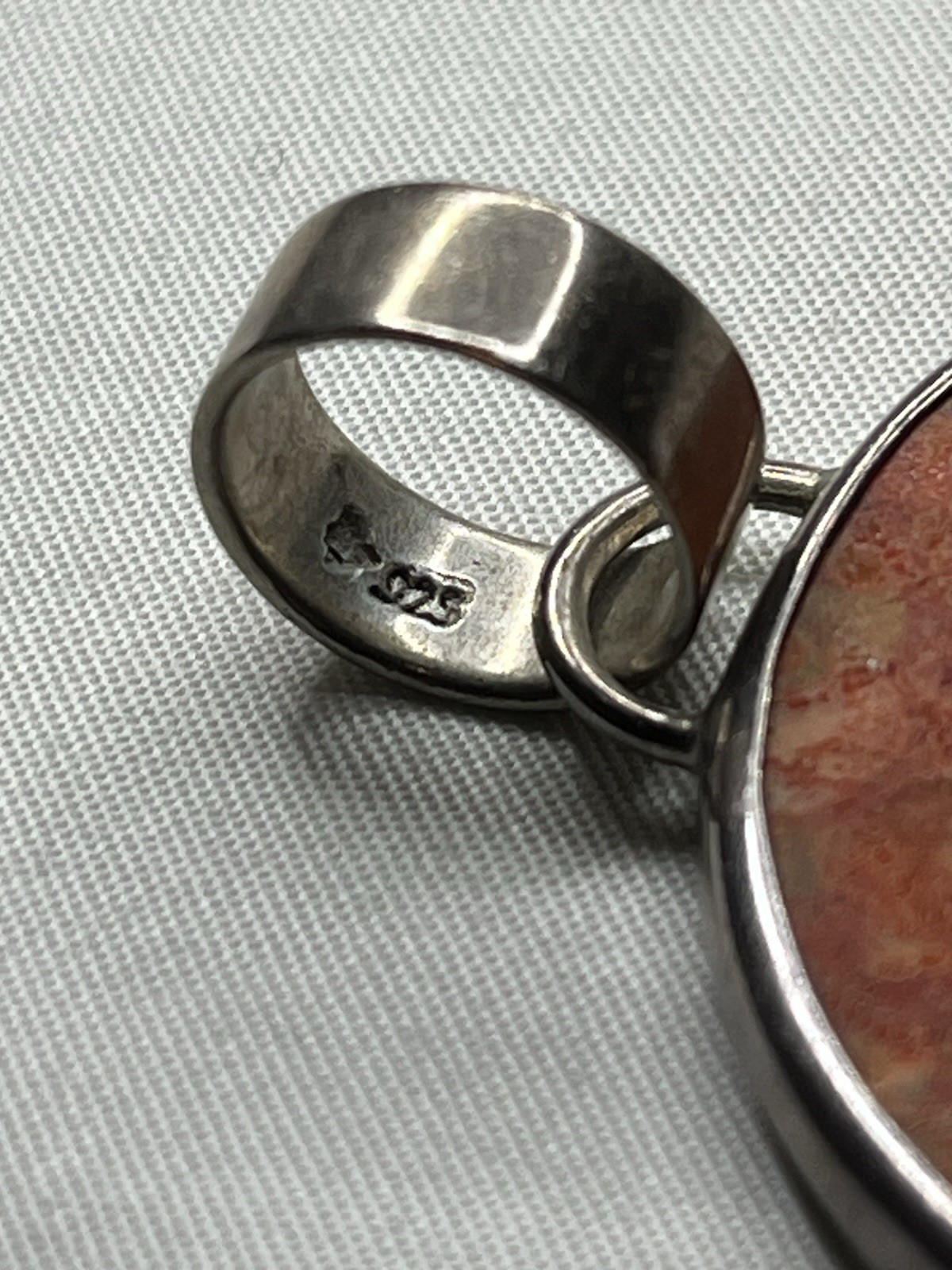 Silpada N1564 Retired Sterling Silver Orange Sponge Coral Disc Pendant 925