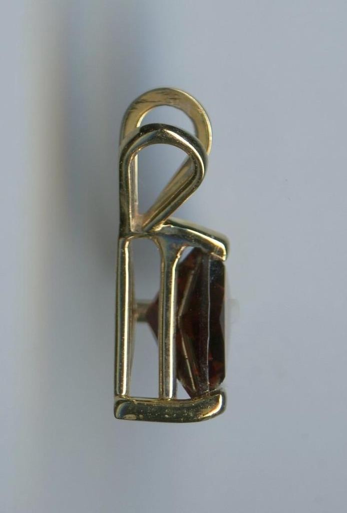 14K Solid Yellow Gold 7mm Trillion Red Garnet Gemstone Solitaire Pendant (XN