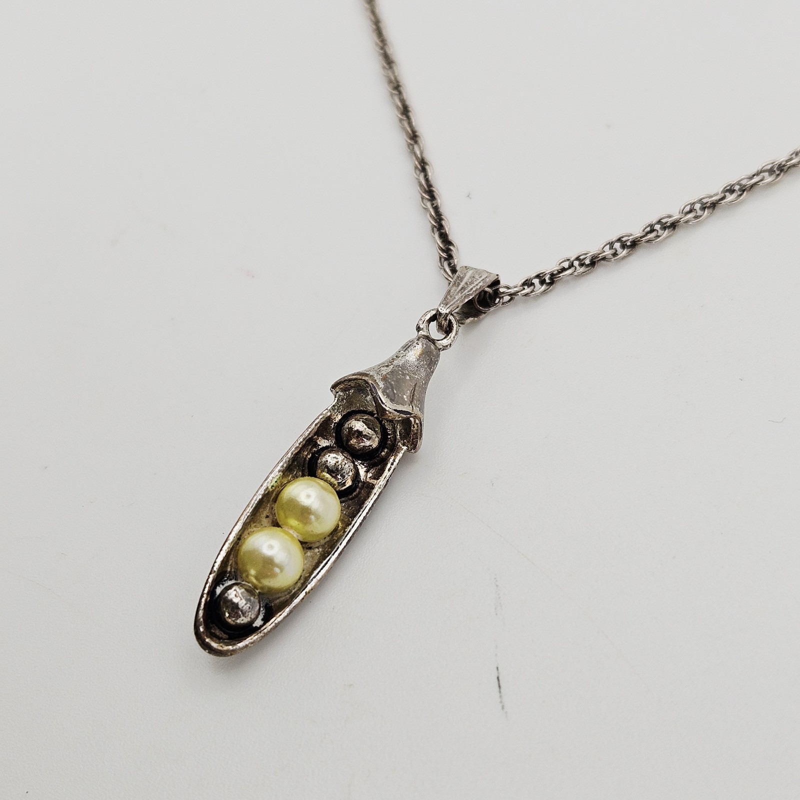 Silver Tone Green Ivory Pearl Pea Pod Necklace Pendant With Chain