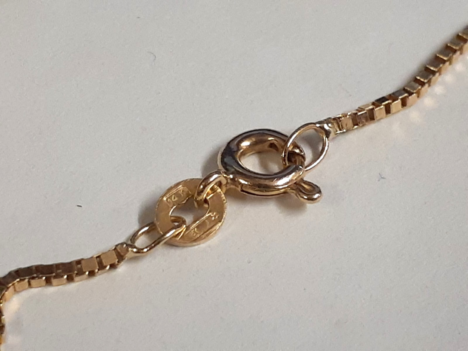 (RI4) 14k Yellow Gold Box Link Chain / Necklace (3.4 Grams) Size 18″