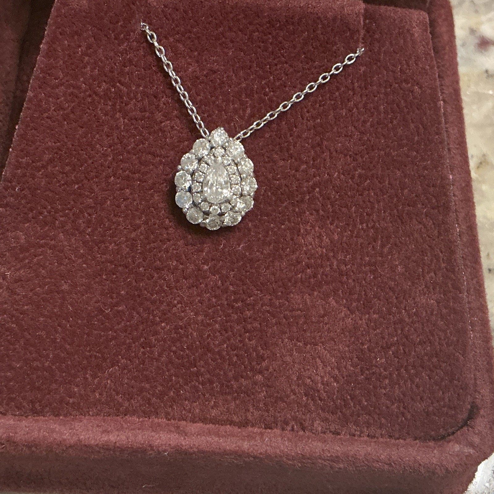 14k White Gold 1 Carat Total Weight Pear Shaped Diamond Necklace