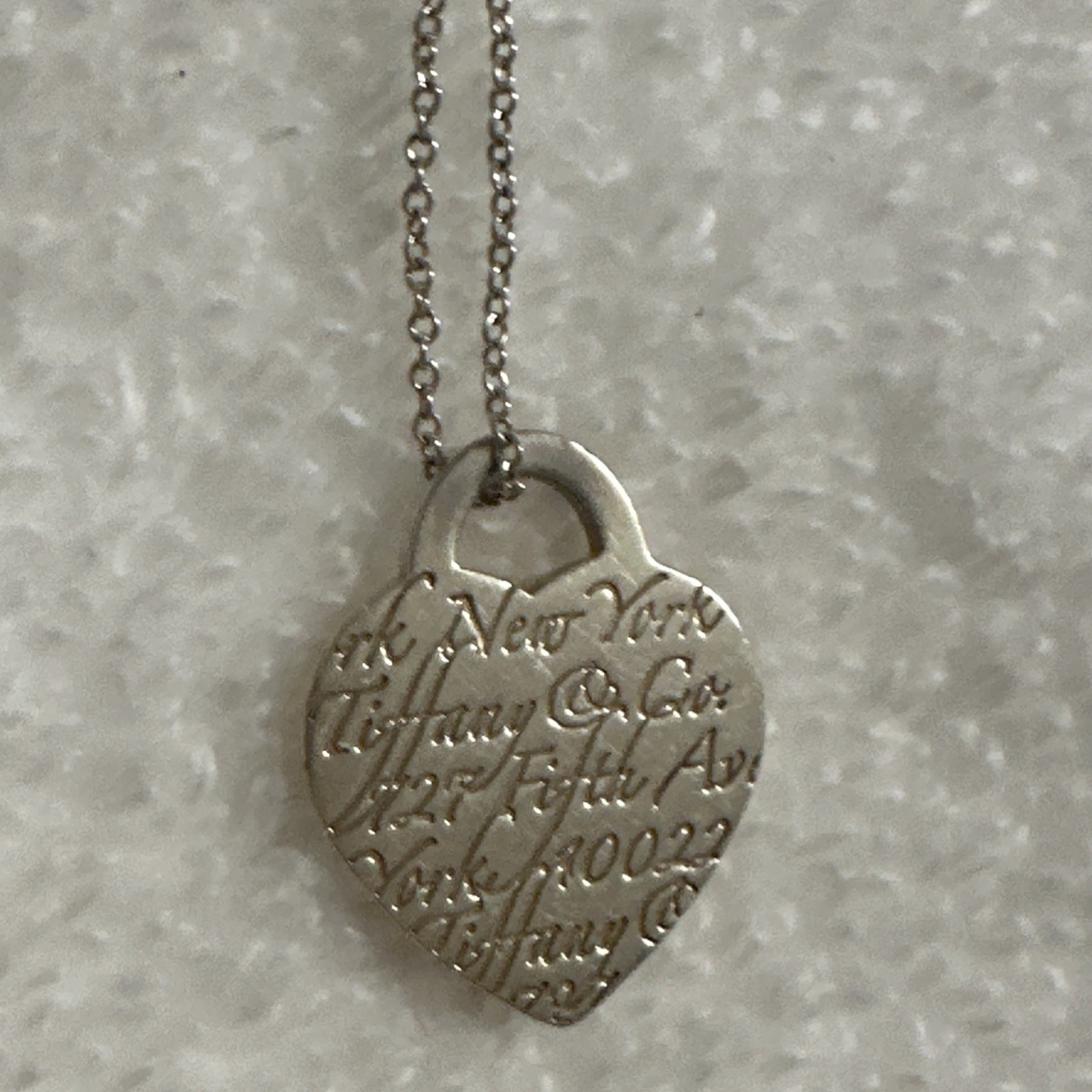 Tiffany & Co Silver Large 1″ NY Address Notes Heart Pendant 8” Necklace in Pouch
