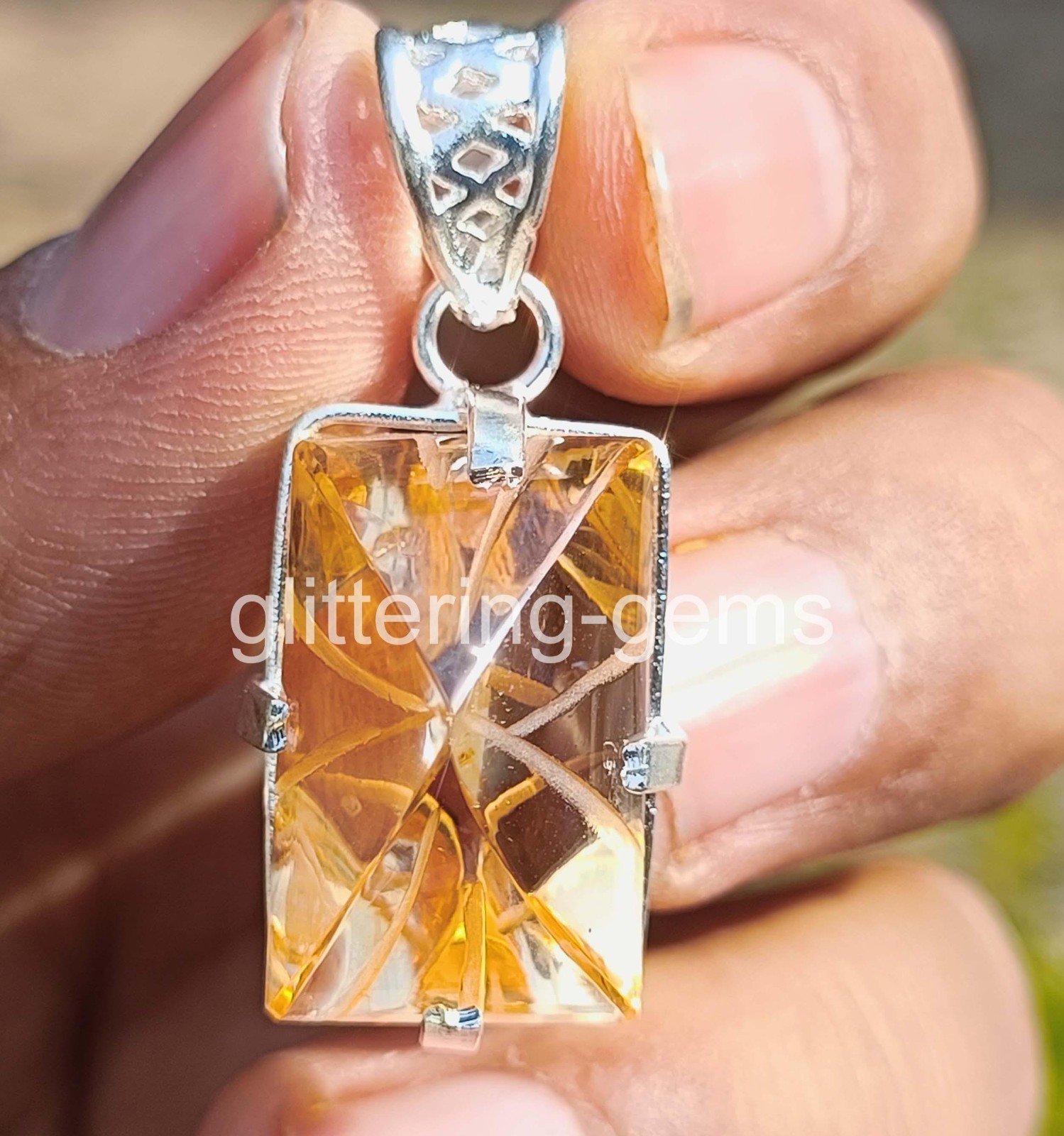 100Ct Lab Grown Diamond Raw VVS1 Pendant 925 Silver Free Chain IGL Gemstone 6FHO