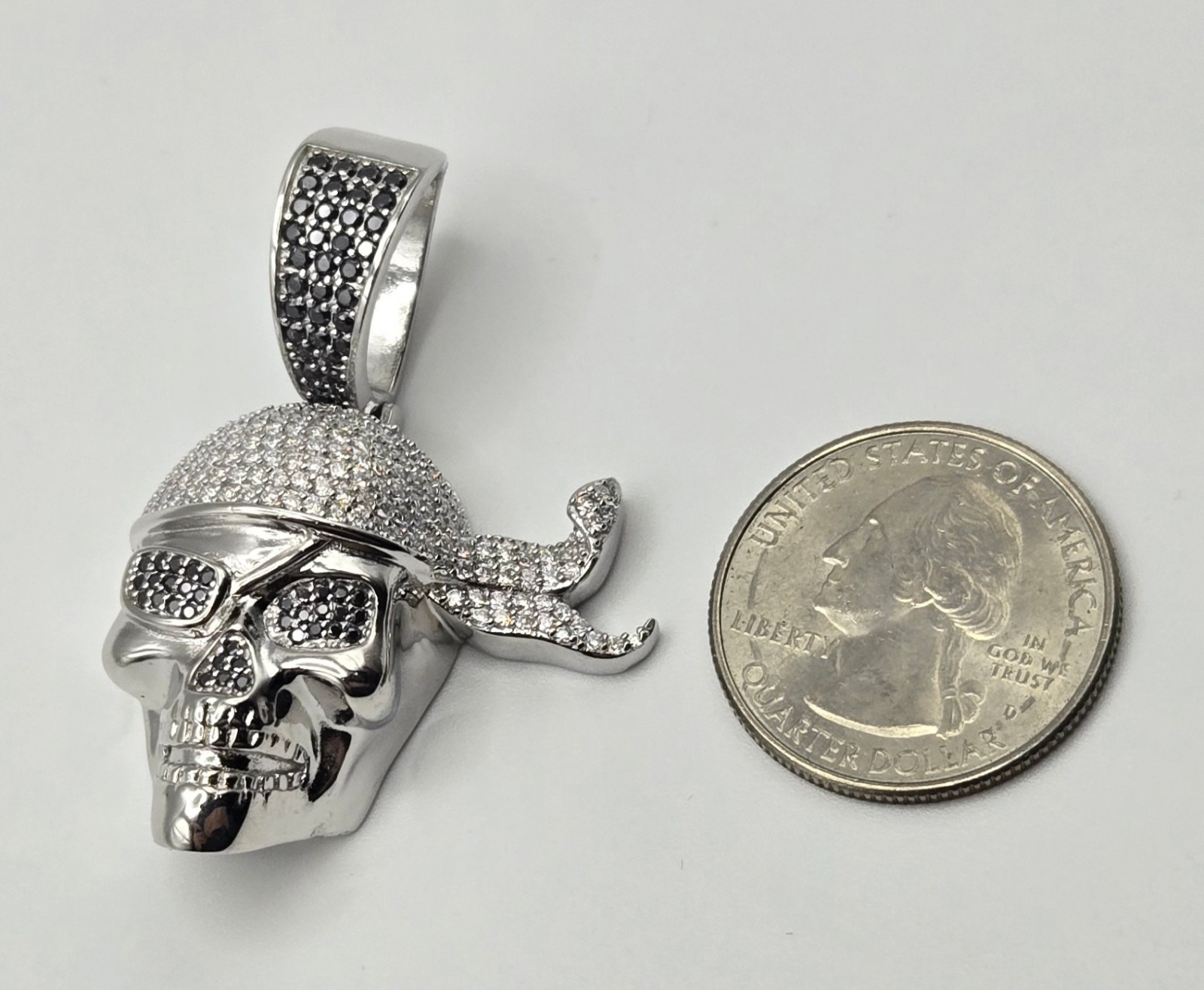 NEW 925 Sterling Silver Pirate Skull Pendant, 8.0CTW White & Black MOISSANITE