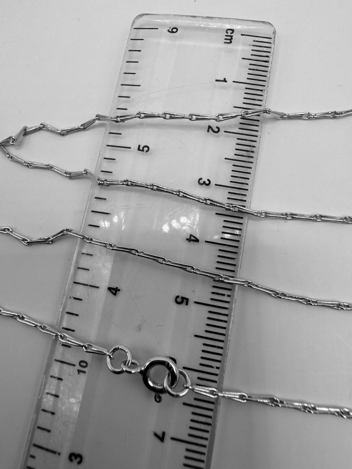 9ct White Gold Solid Hayseed 1.44mm 16″ / 40cm Necklace Chain (WHS2)