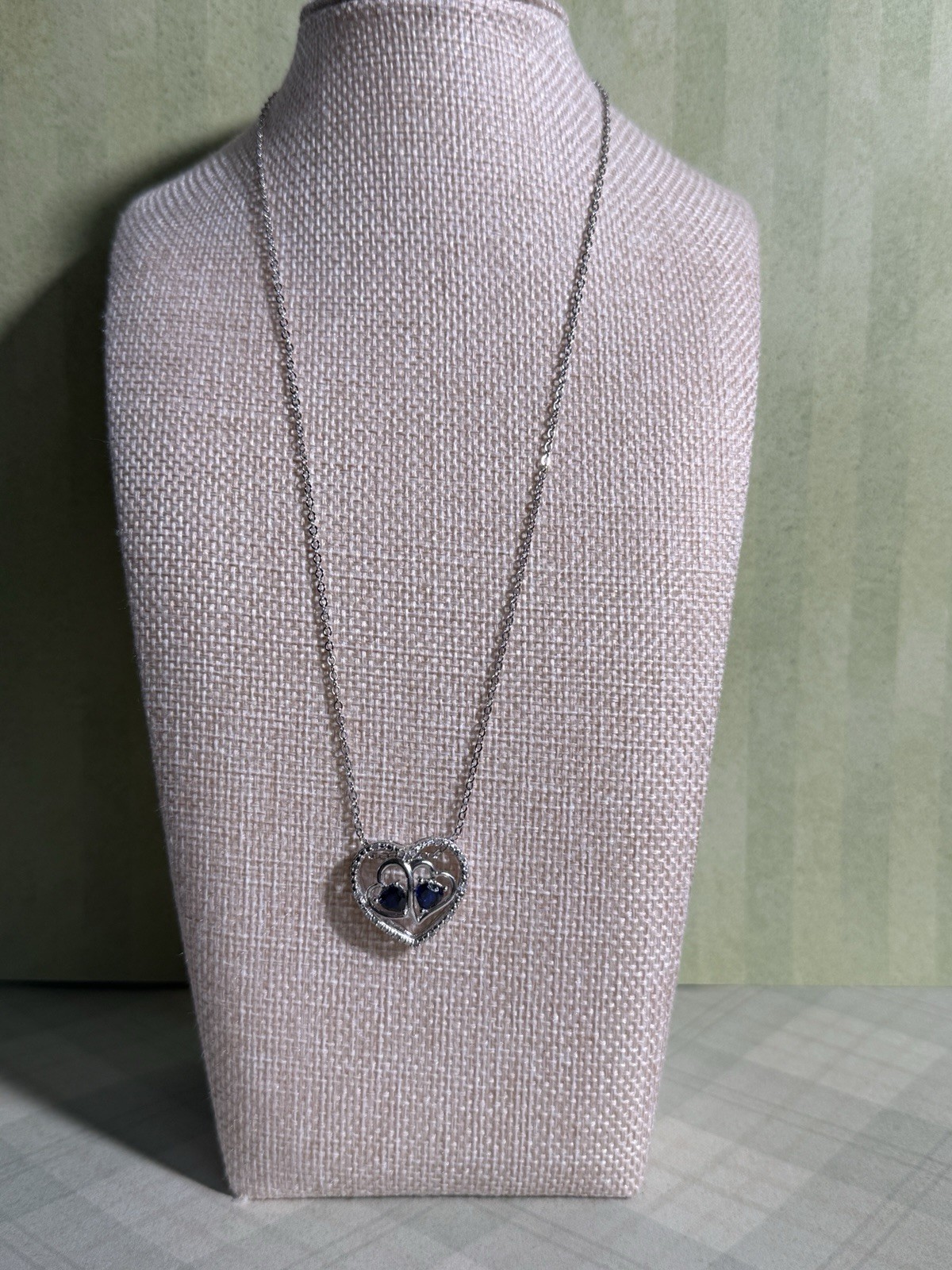 Genuine blue Saphhire and diamond Heart Pendant Necklace on 925 chain