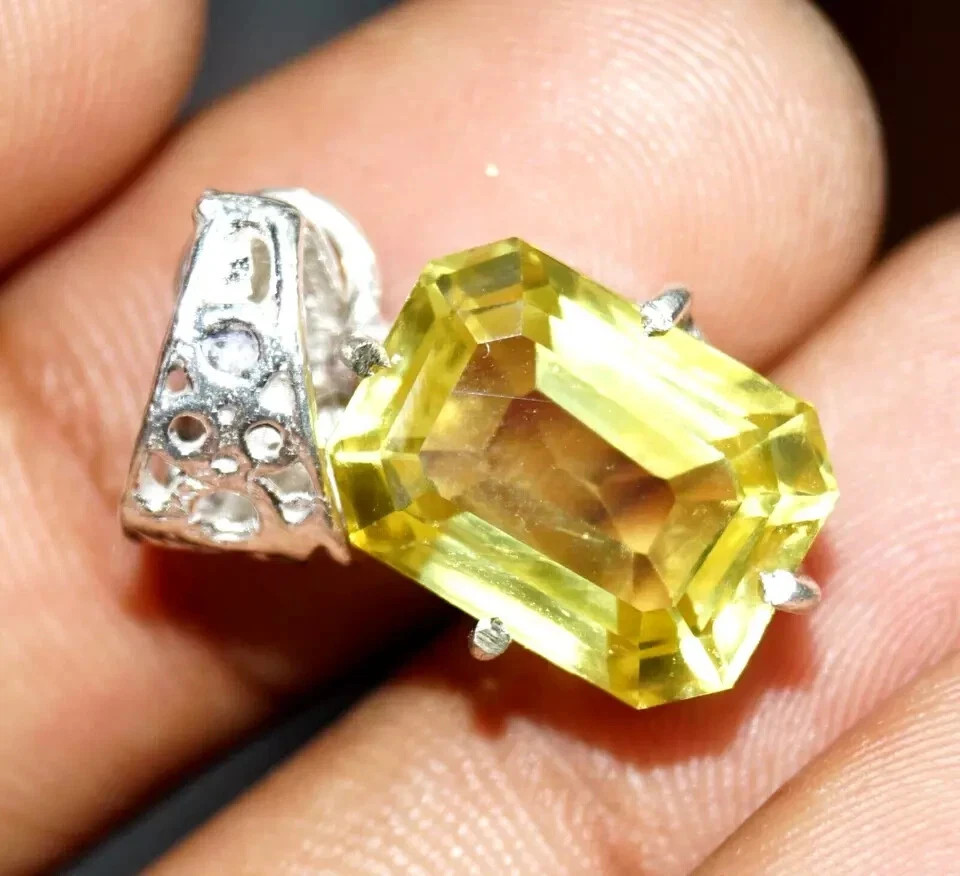 22 Ct Natural Yellow Sapphire Emerald Cut 925 Solid Silver Pendant Gemstone