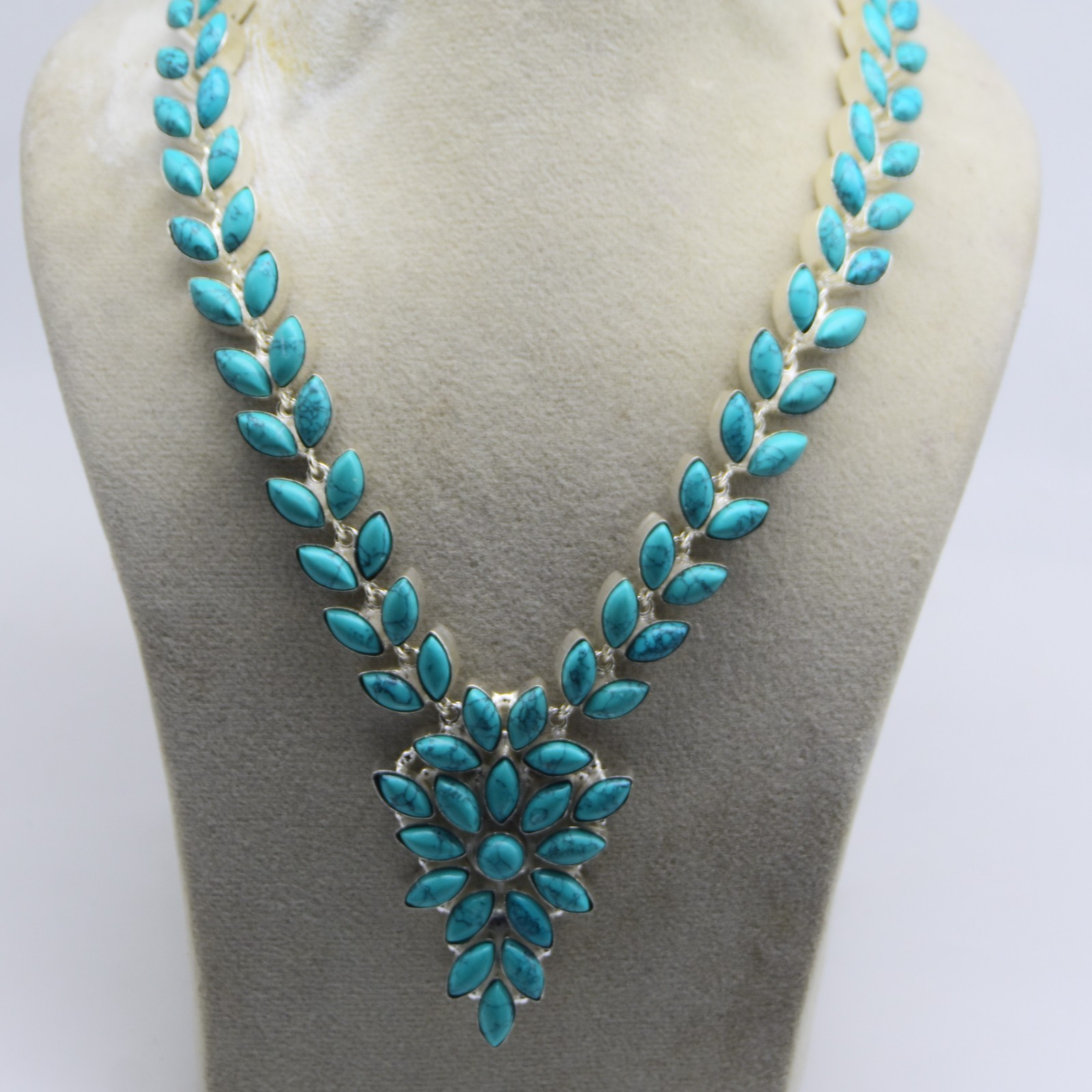 925 Sterling Silver Turquoise Gemstone Handmade Jewelry Necklace Size-18″