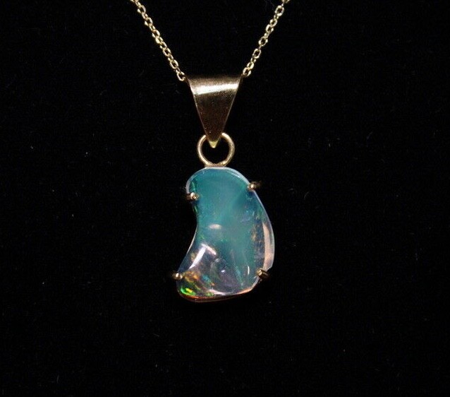 14k GOLD! Natural free form Mexican fire Opal Pendant in 14k yellow gold MOPG239