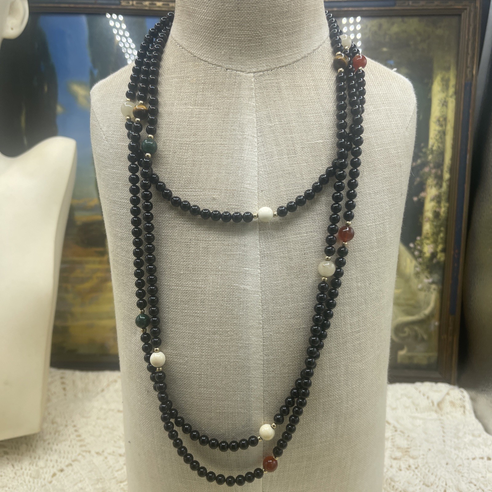 Vintage Fine Jewelry Black Onyx 14 kt Multi Color Stone 60″ Necklace