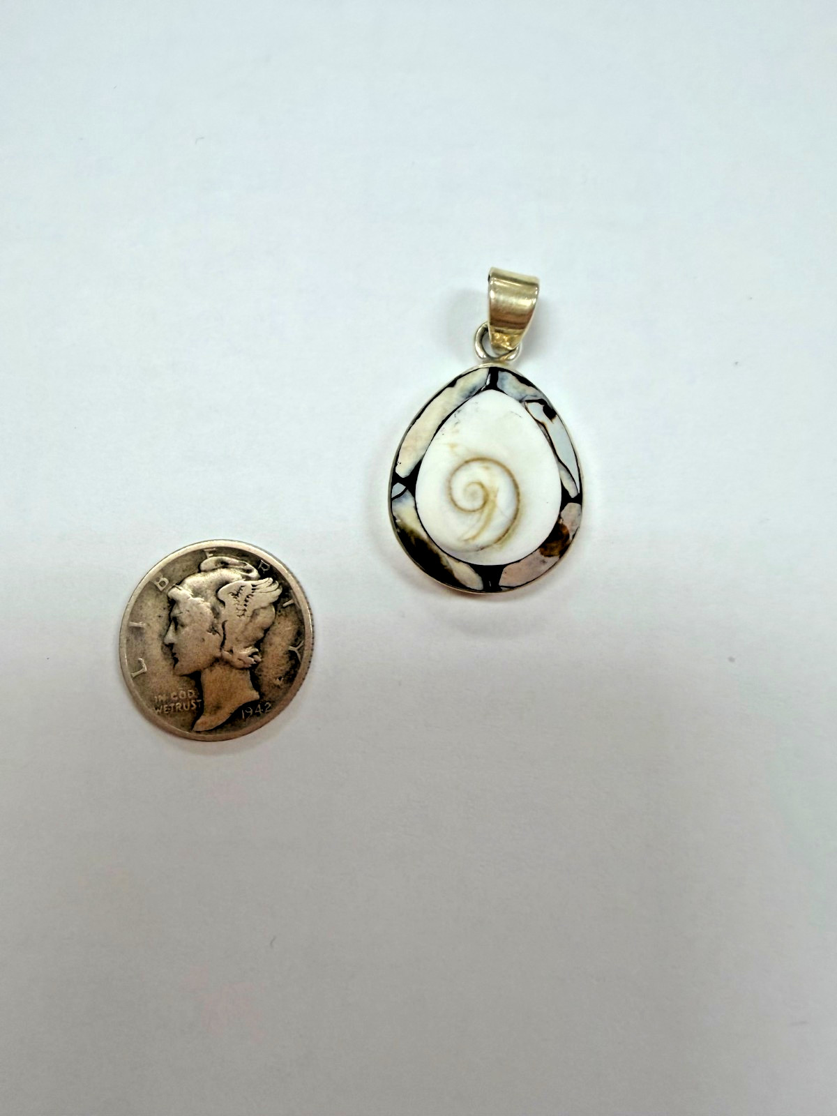 Unknown Designer Sterling Silver White Stone Drop Pendant [115DuW]