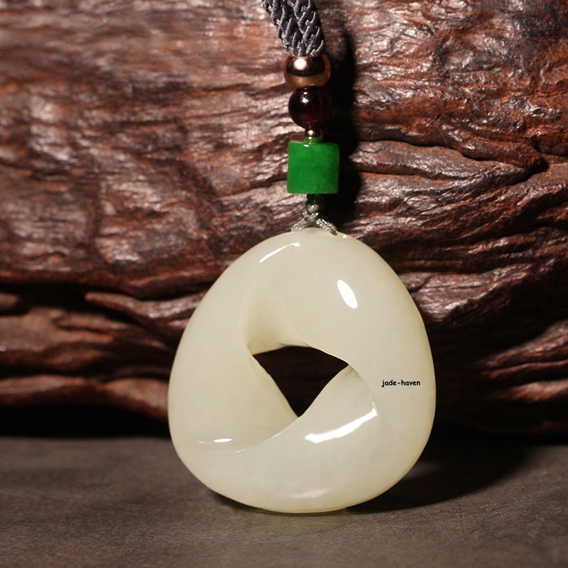 Turning Fortune Hetian Jade Peace Buckle Pendant Unisex Charm 30x9mm