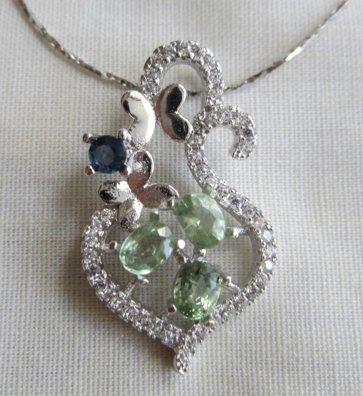 .925 STERLING SILVER GENUINE GREEN & BLUE SAPPHIRE / LC DIAMOND PENDANT NECKLACE