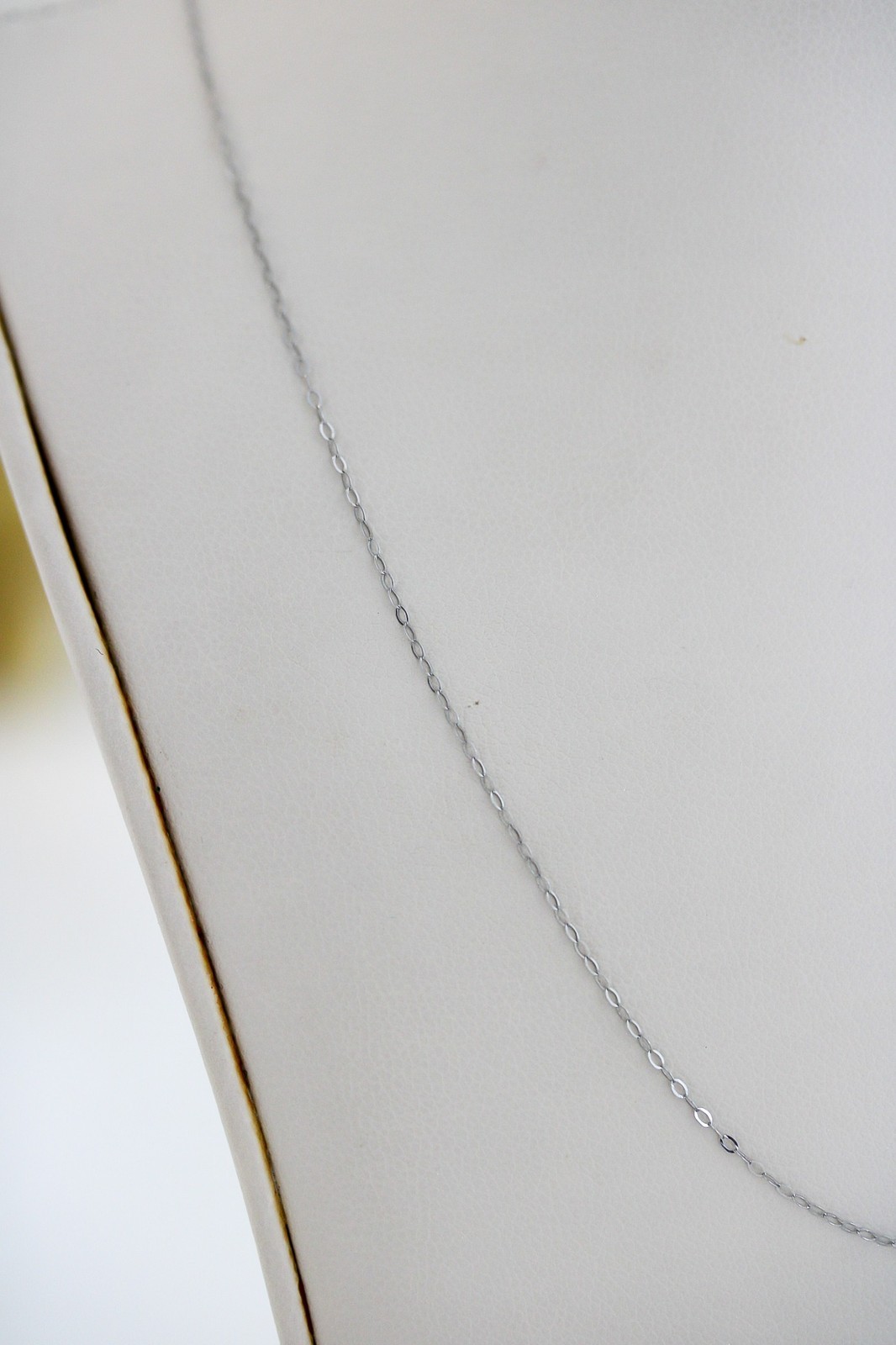 14K Solid White Gold Dainty Cable Chain Necklace 18 Inch, 0.5mm Boston Link
