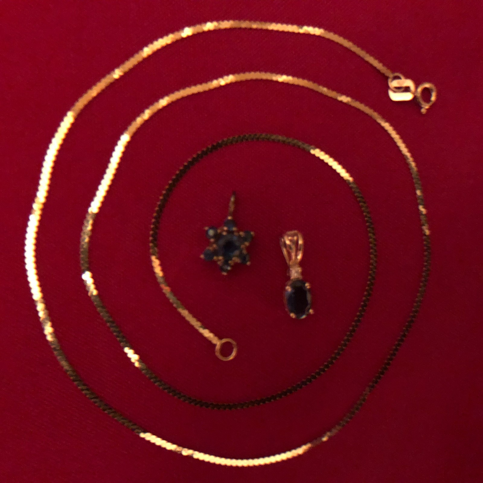 Italy 14K Yellow Gold Necklace 15.75″ 1.23 G + 2 Sapphire Pendants 2.3 G TOTAL