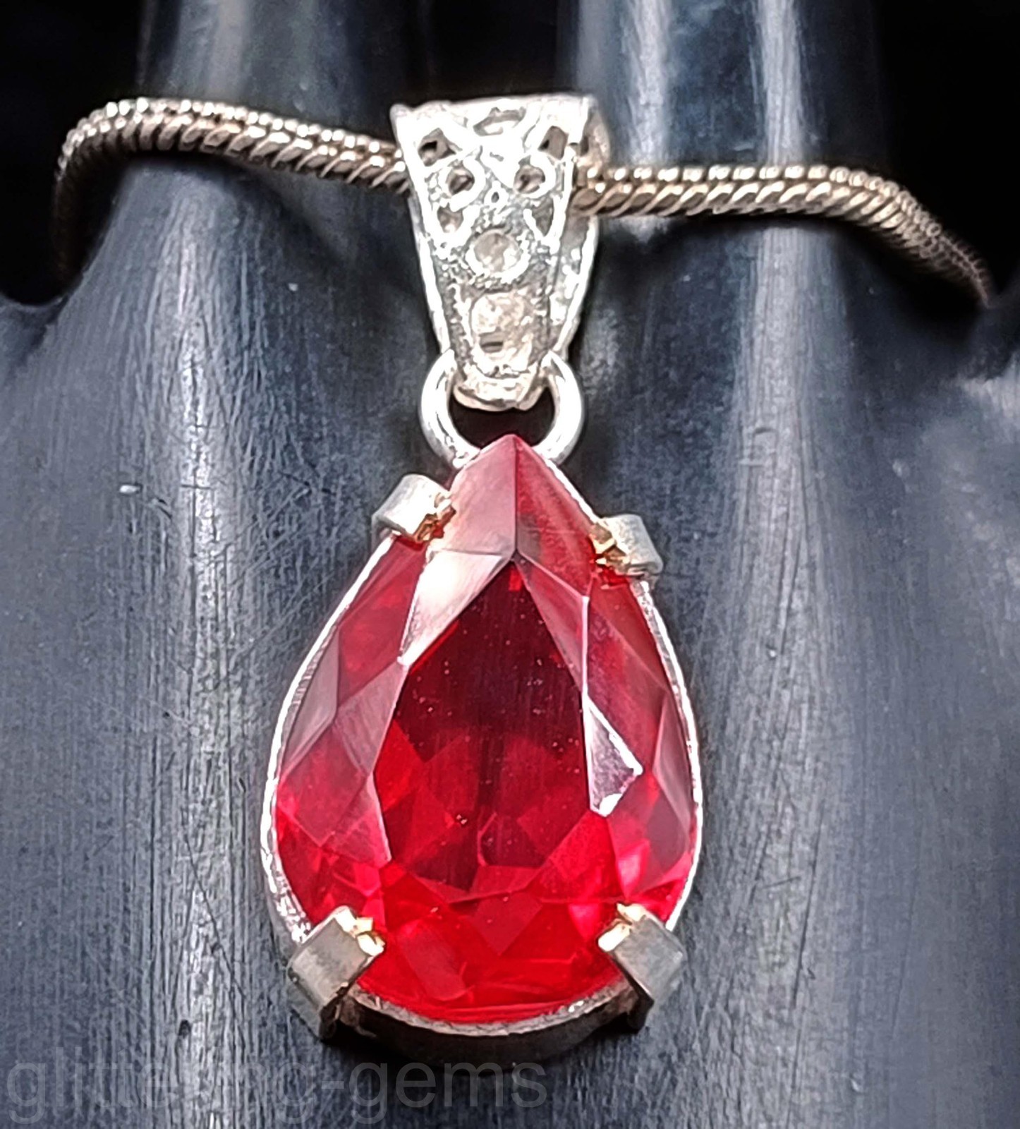 22.00 Ct Natural Red Ruby Pendant IGL Certified 925 Solid Silver Gemstone Heated