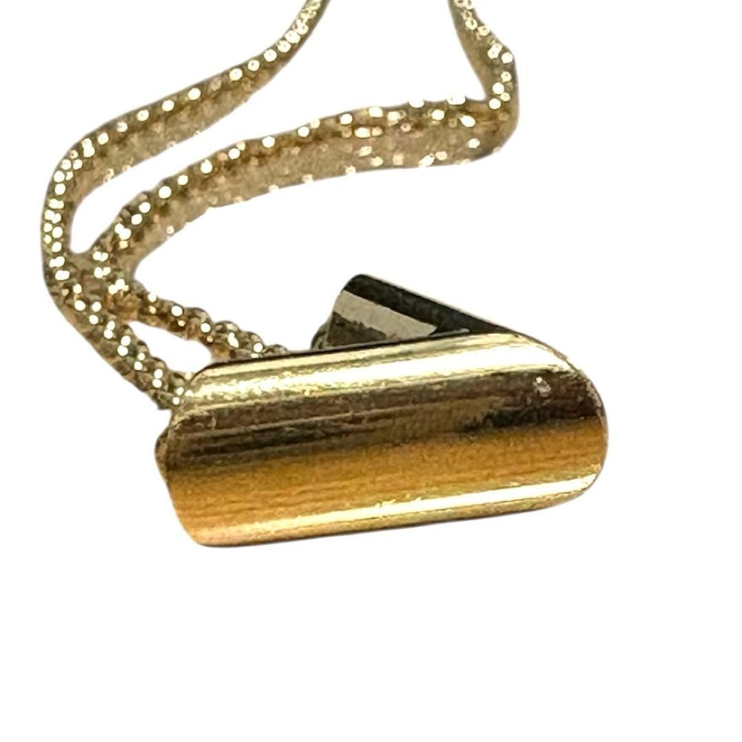 Very Good Louis Vuitton M61083 Essential V Necklace in Gold Authentic