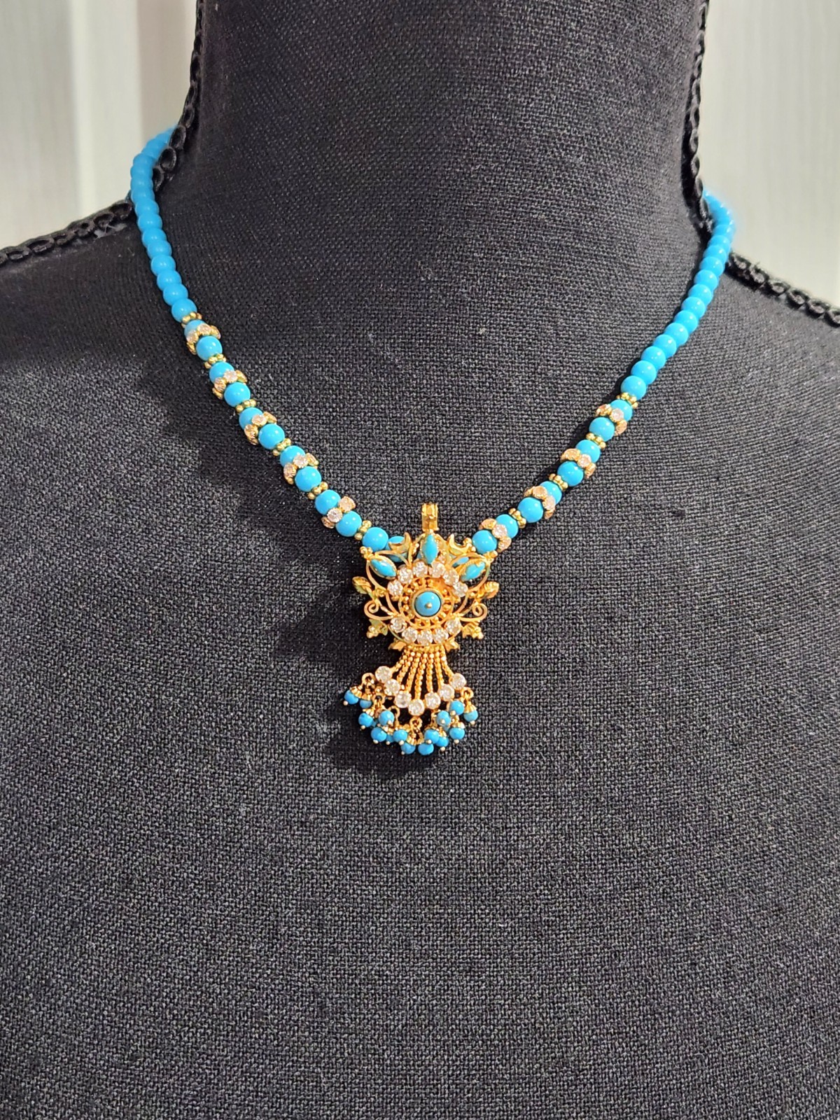 22k Gold And Turquoise Pendent And Necklace Cz Accents Length 16.5 In Wt 18.7 Gm