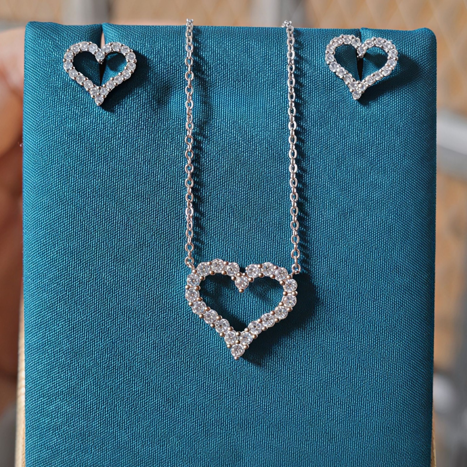 Fashion 925 Sterling Silver Moissanite Love Heart Necklace Stud Earrings Set