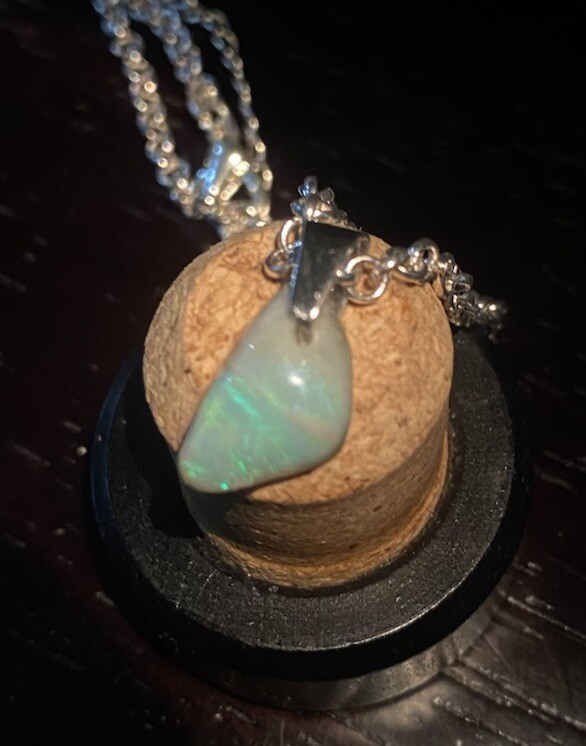 solid Mintabie Opal pendant