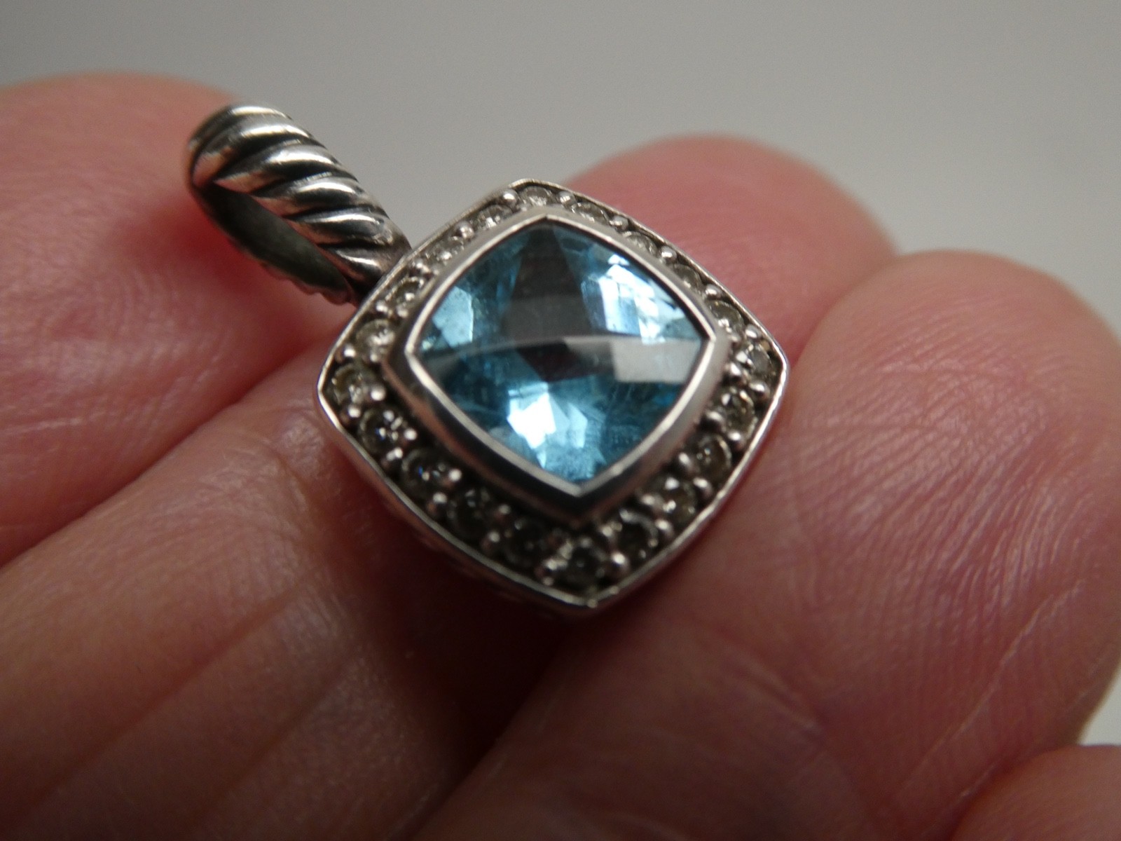DAVID YURMAN ALBION 11mm Blue Topaz & Diamond Sterling Silver 925 Pendant