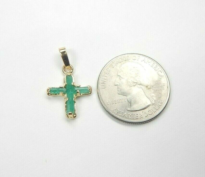 Colombian Emerald Cross Pendant 18K Yellow Gold Jewelry Muzo Mines