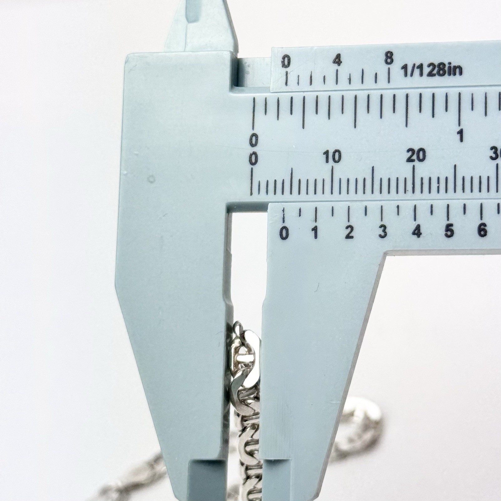 Sterling Silver 22.50” Mariner Link Chain-Necklace 4mm/ 21 Grams/Made In Italy!