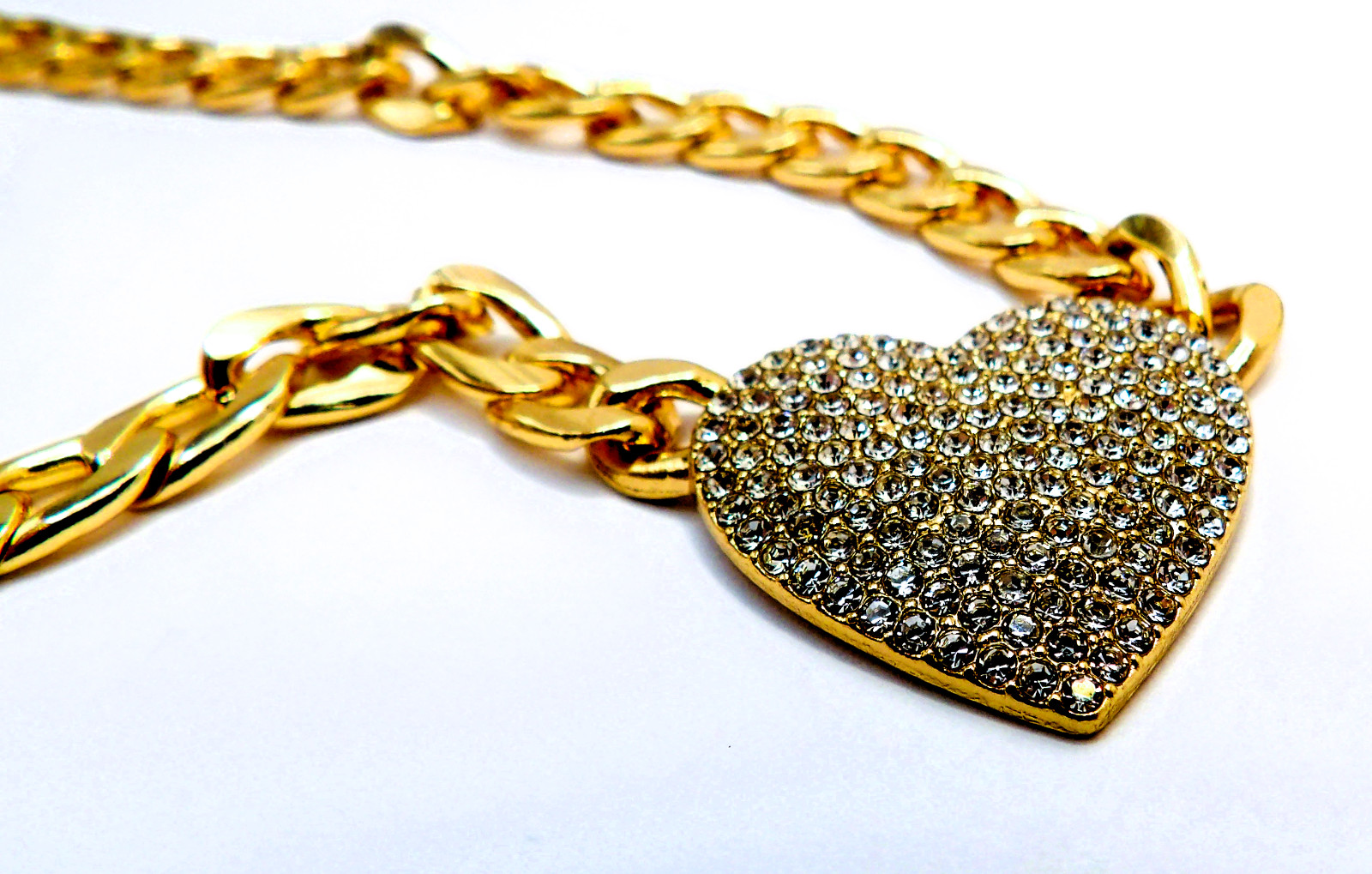 Gold Tone Heart Pendant Necklace Rhinestone Pave Curb Chain Fashion Jewelry