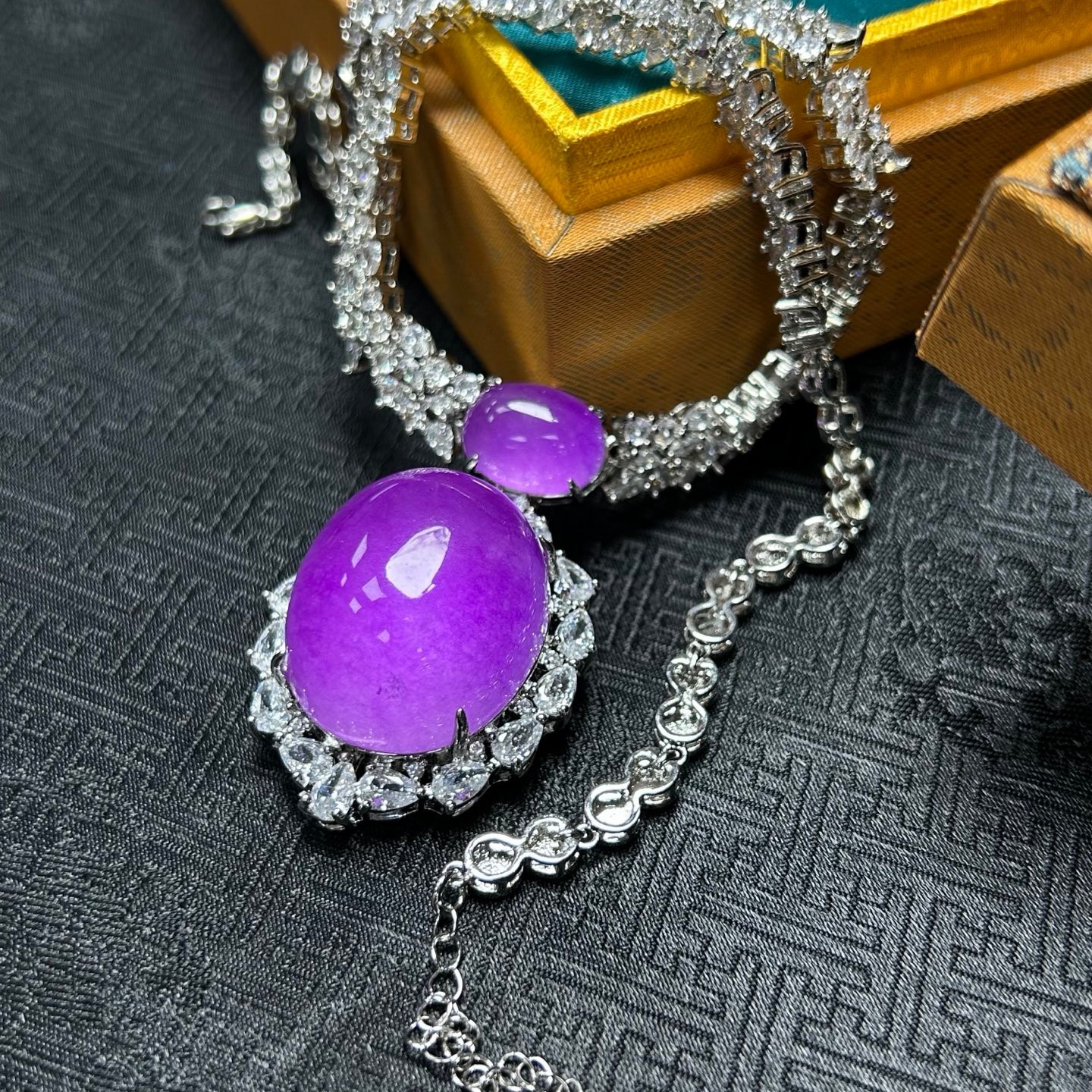 Real Natural Perfect High Ice Lavender Myanmar Jade Jadeite Pendant&Necklaces