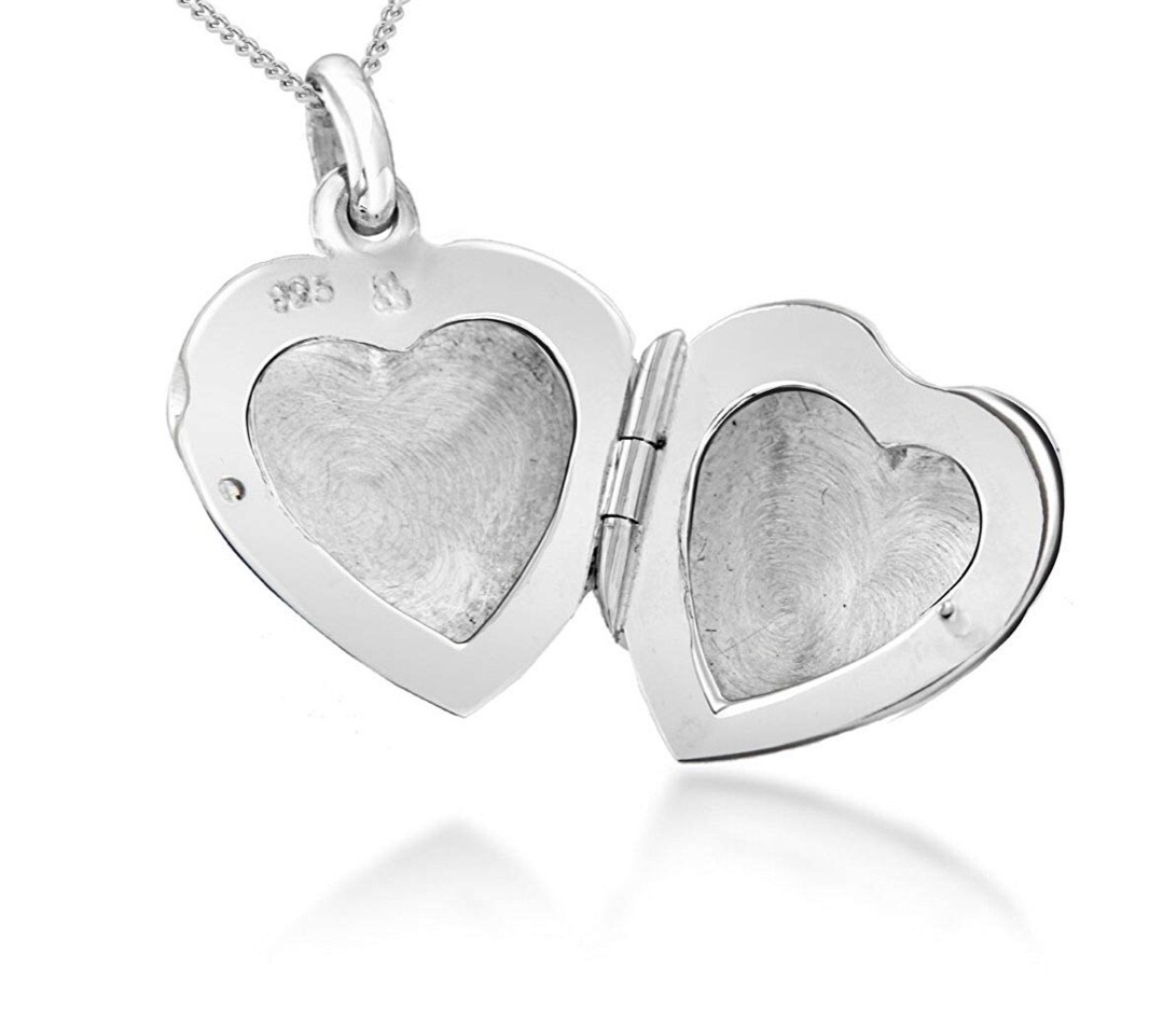 925 Sterling Silver HEART Photo Locket Pendant on 18″ Silver Curb Chain