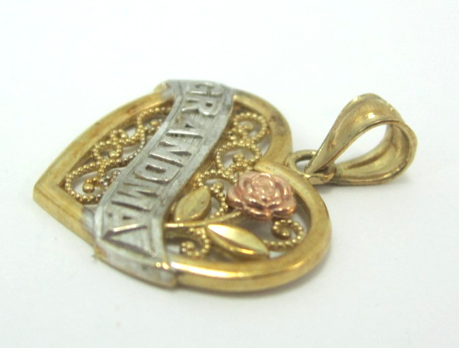 STUNNING 14K MULTI-TONE GOLD GRANDMA HEART (3/4″) PENDANT .9G