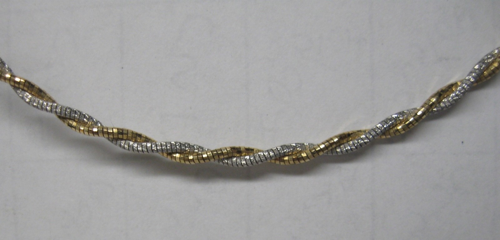 14K SOLID GOLD 18″ BRAIDED 2-TONE FLEXIBLE CABLE NECKLACE CHAIN 6.8 GRAMS ITALY