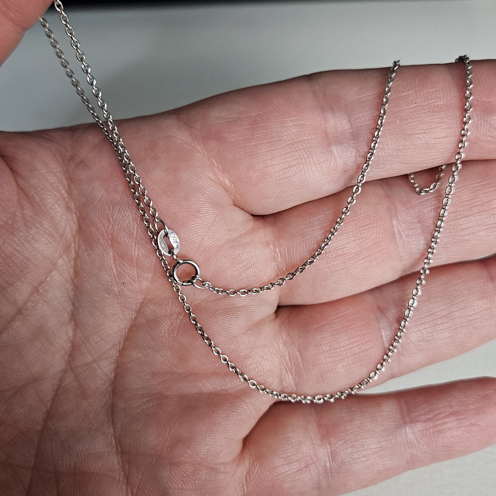 18k Solid White Gold 750 Cable Chain Necklace 16″ Light Weight 2 Grams