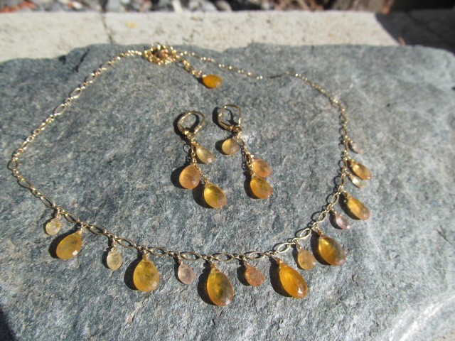 Sri Lanka Golden SAPPHIRE faceted briolette beads 14k Gold Filled Necklace set