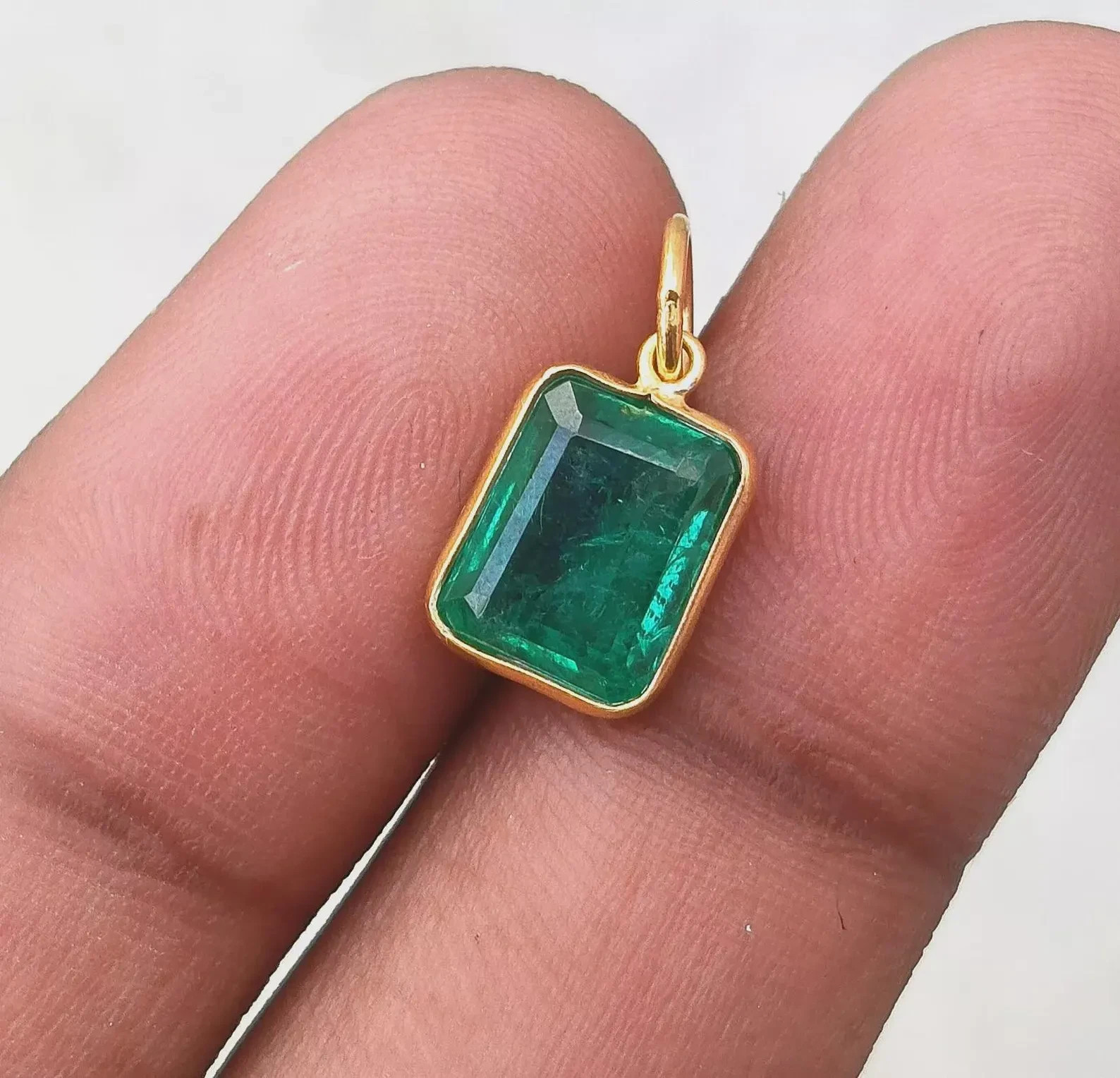 Emerald Gold Charm Pendant – 18k Solid Gold Handmade Necklace Gemstone Pendant