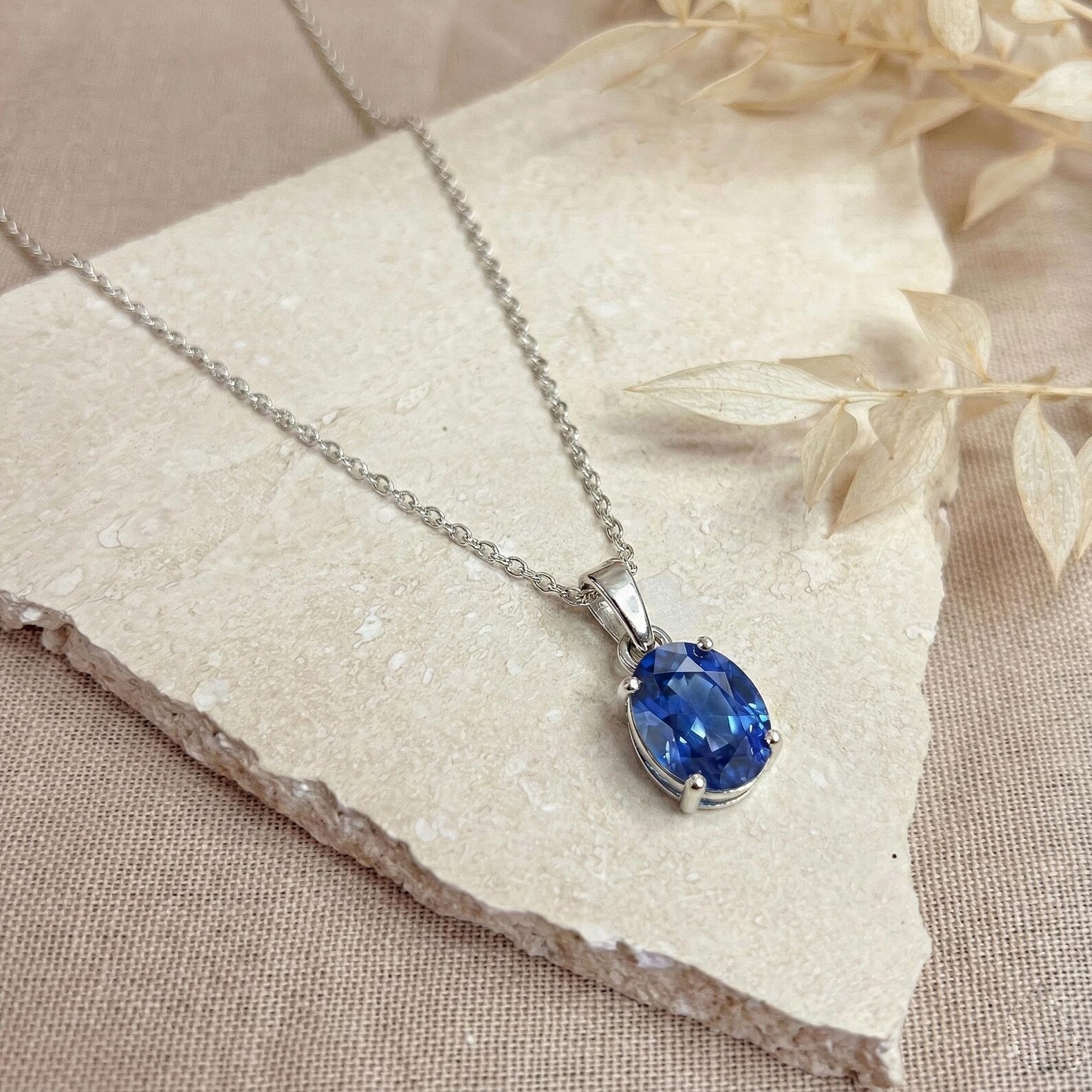 4.00 Ct Oval Cut Natural Sapphire Diamond Gorgeous Pendant 14K White Gold