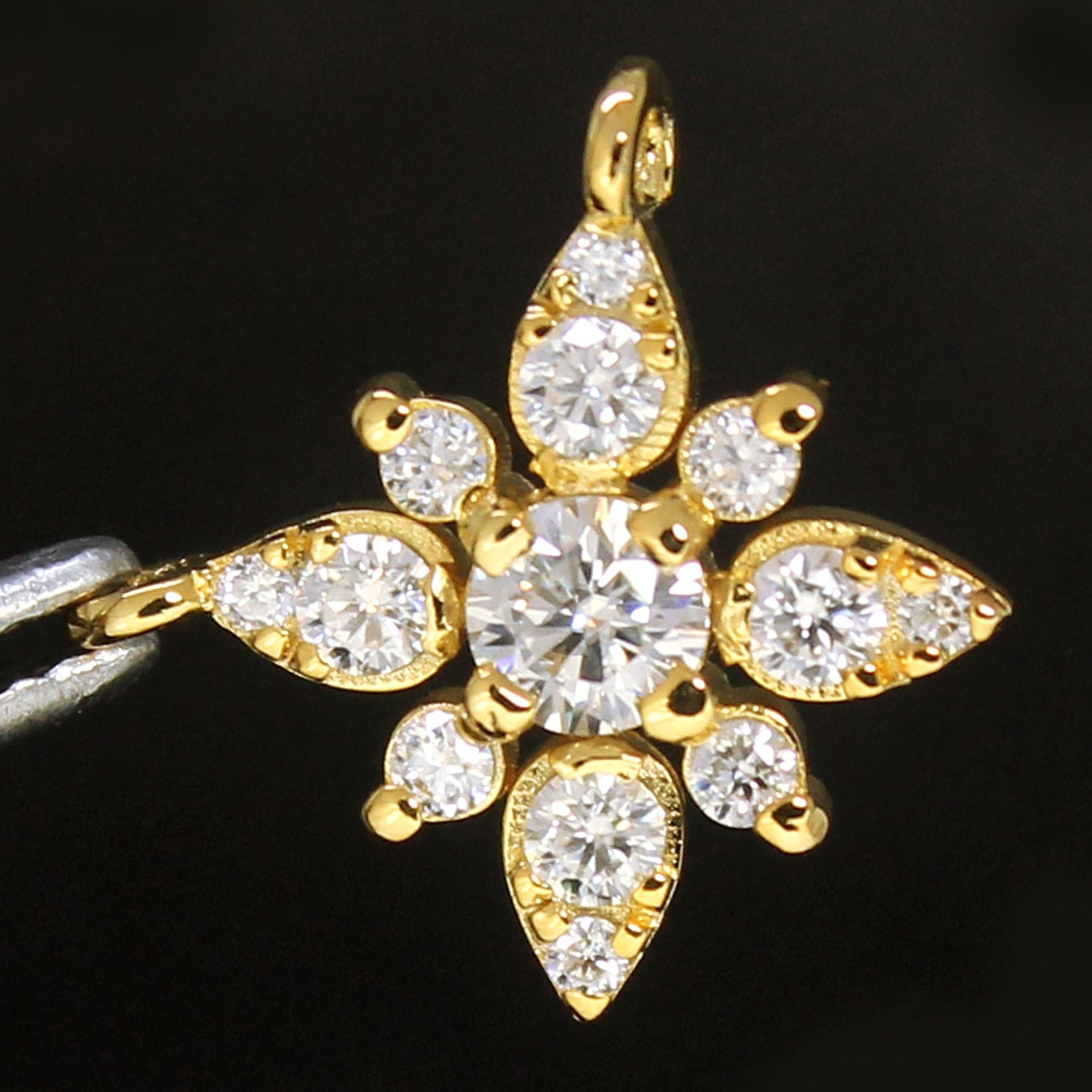 Certified VVS1 Natural Diamond Women Timeless Proposal Pendant 14K Gold Over