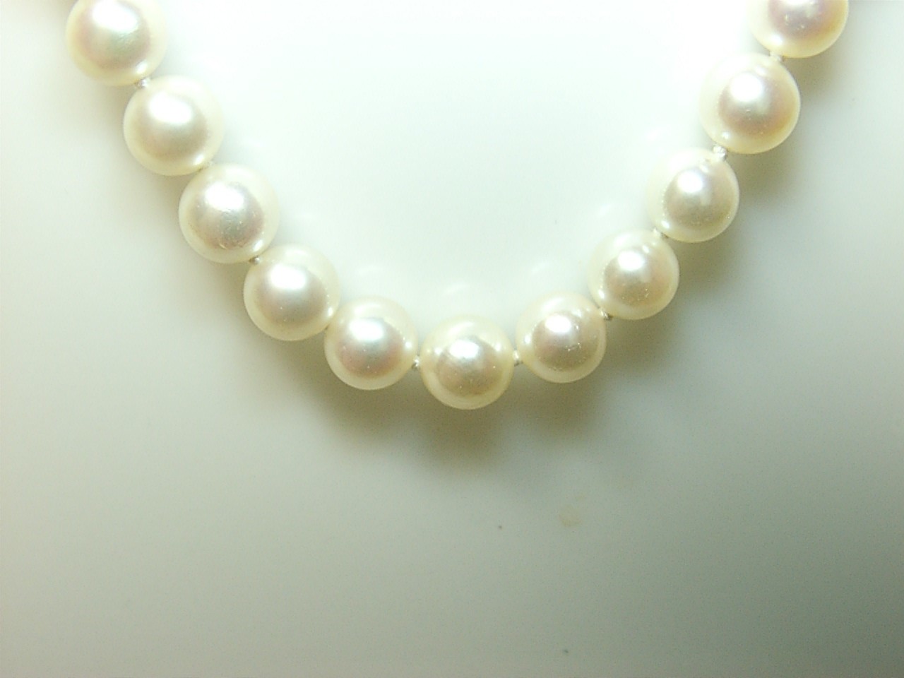 14k Y Gold 6.5mm Cult Pearl Necklace 16 inches very good luster ( Closed Store )