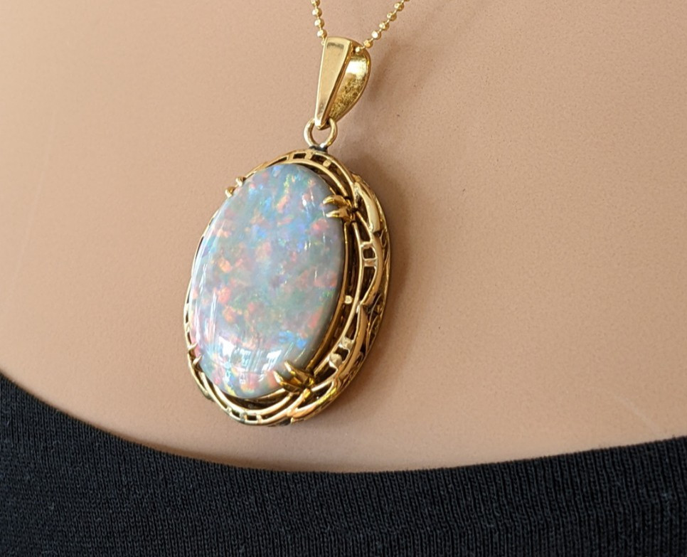 Pendant Only – Natural Opal Pendant in 18k Yellow Gold – HM2508SA