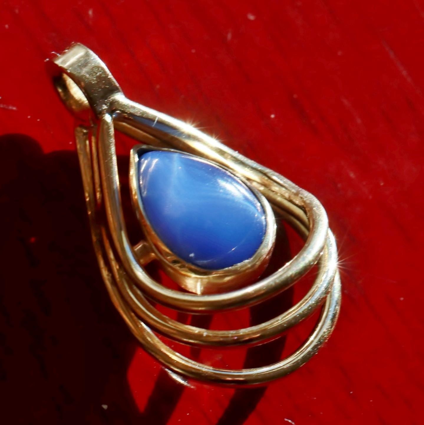 14k yellow gold pendant 1.45ct lab created blue star sapphire charm 2.45gr N3738