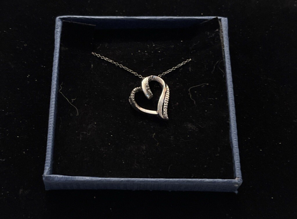 NIB Sterling Silver Real White & Black Diamonds Open Heart Slide Pendant 16” L