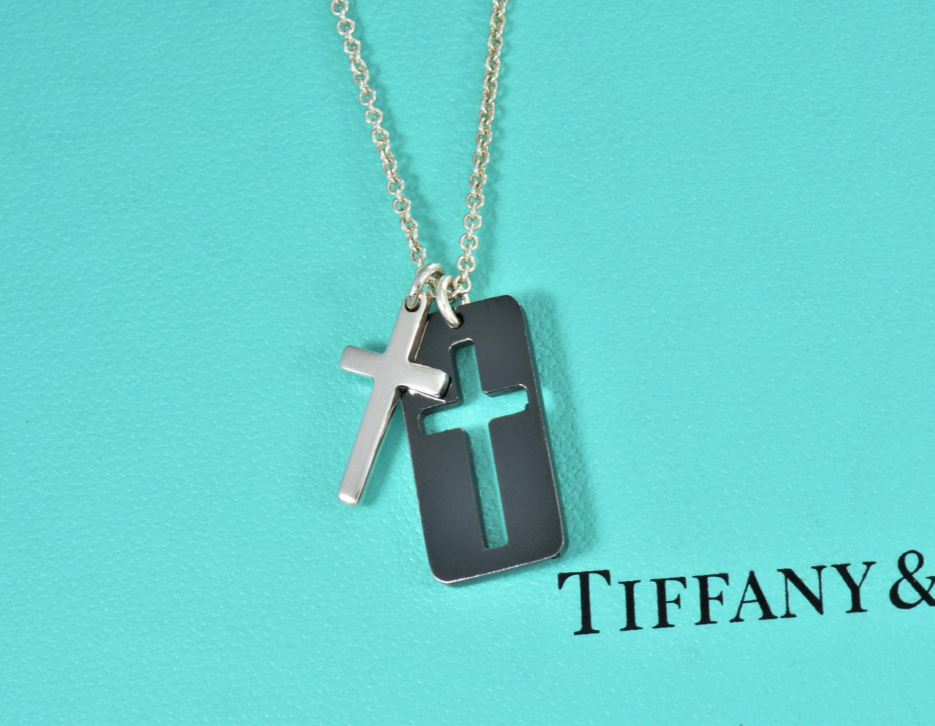21″ Tiffany & Co Silver Black Titanium Cross Pendant Necklace in Pouch Rare Mens