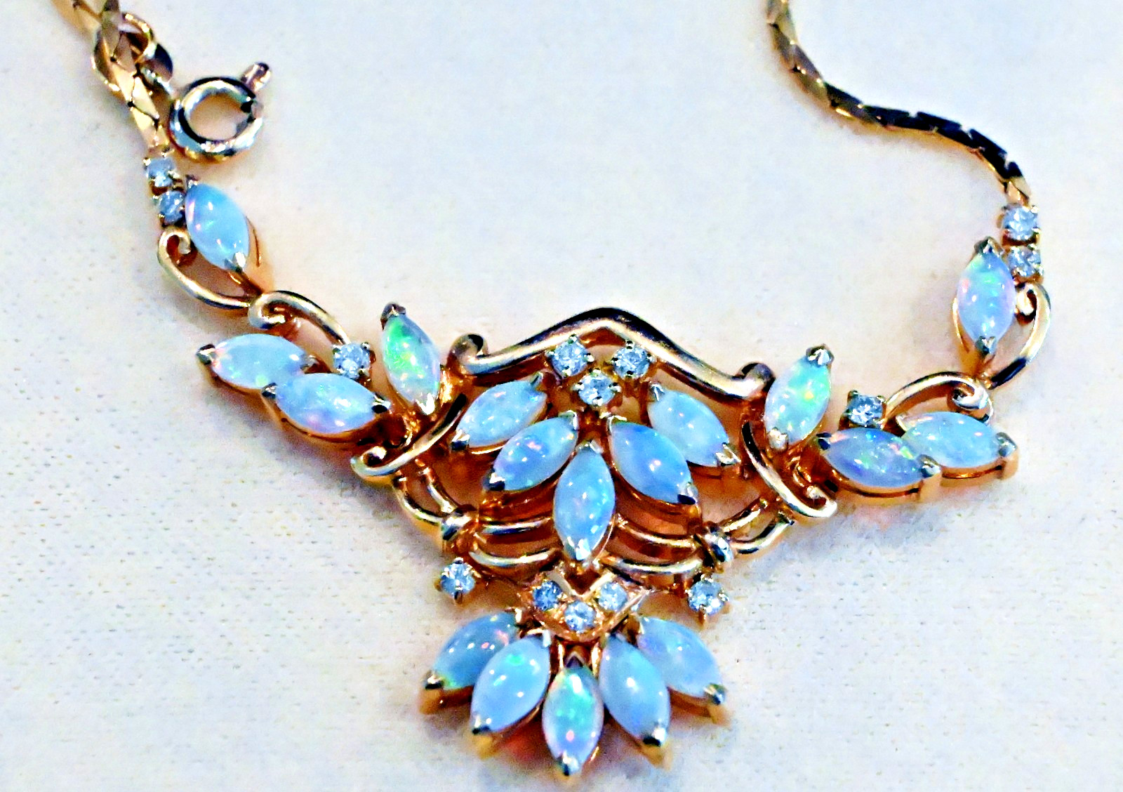 GORGEOUS 14kt Yellow Gold Opal & Diamond Necklace 16.25″, 13g 1st Owner
