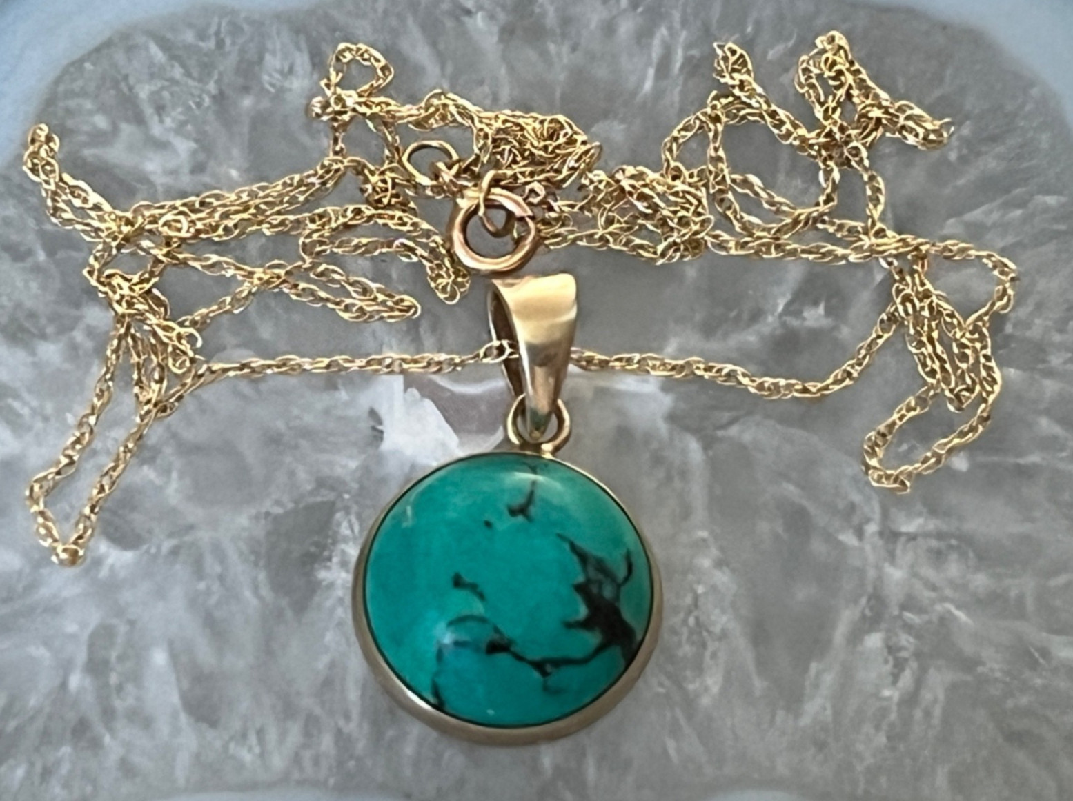 1970’s Vintage 14K Gold Robin’s Egg Turquoise Pendant & 10K Rope Chain Necklace